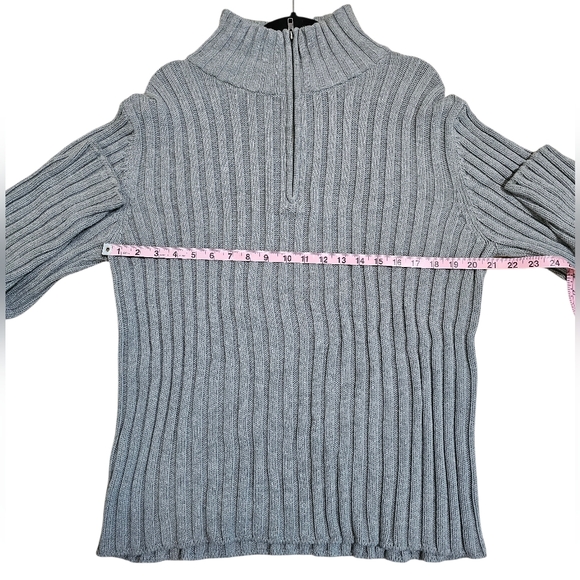 Banana Republic Ribbed Gray Cotton Zip Neck Sweater Minimalist Size L Classic - Picture 6 of 7
